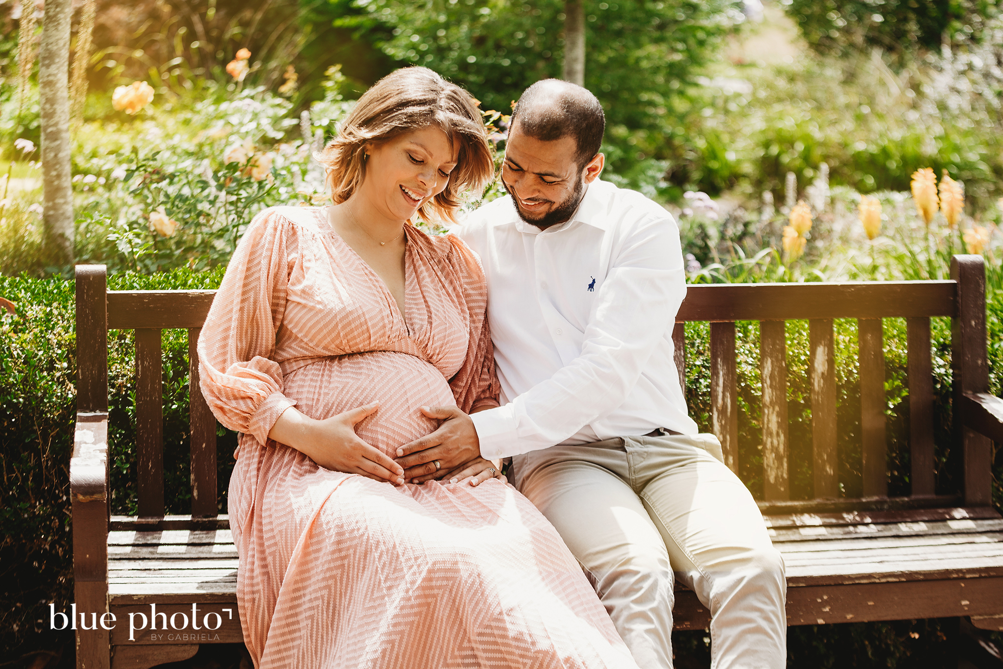 maternity session in golders hill park