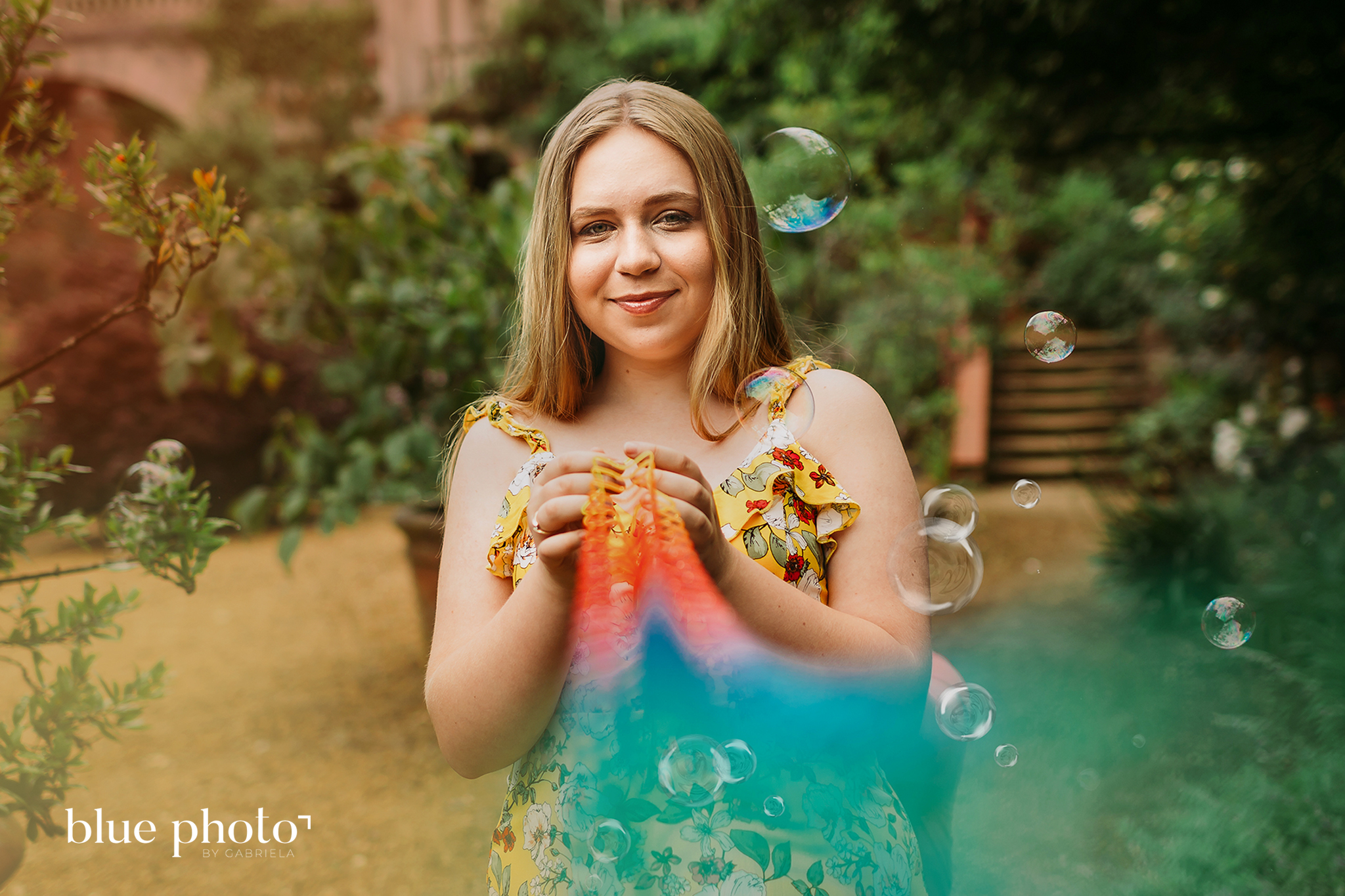 Natalia and her birthday session in North London, The Hill Garden and Pergola. 